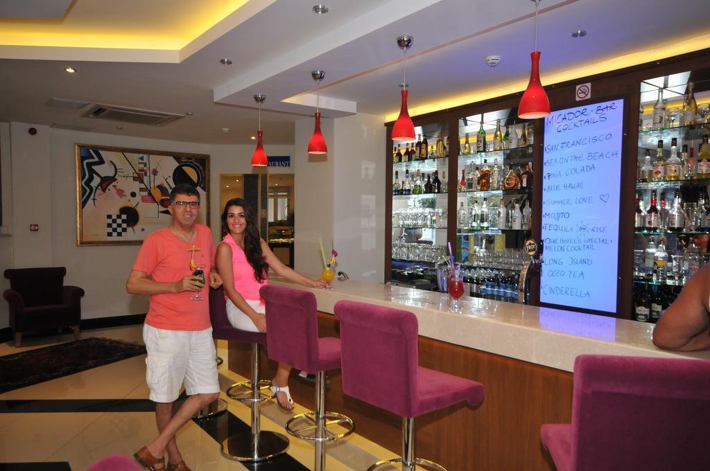克里奥帕特拉米卡多尔酒店 阿拉尼亚 外观 照片